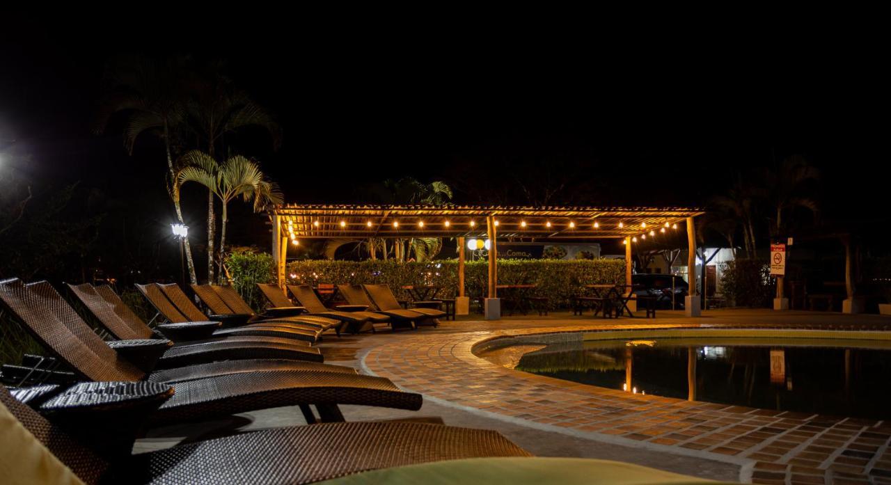 El Rancho Hotel *